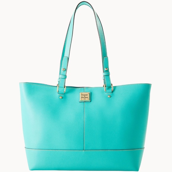 Dooney & Bourke Handbags - Dooney & Bourke Italian Soffiano leather